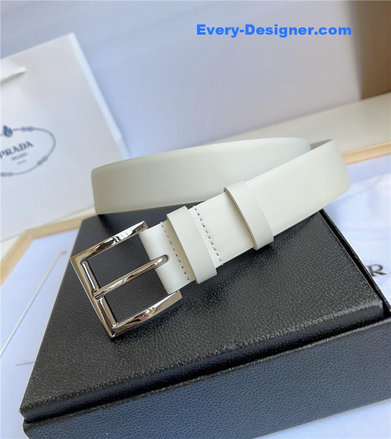 Pra*a enamelled metal triangle logo belt