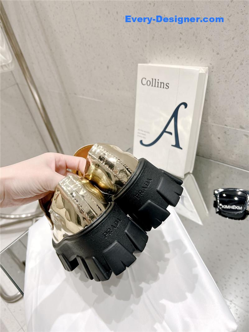 Pra*a patent leather loafers