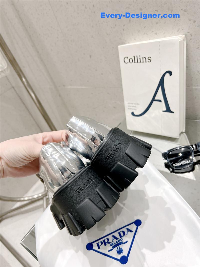 Pra*a patent leather loafers