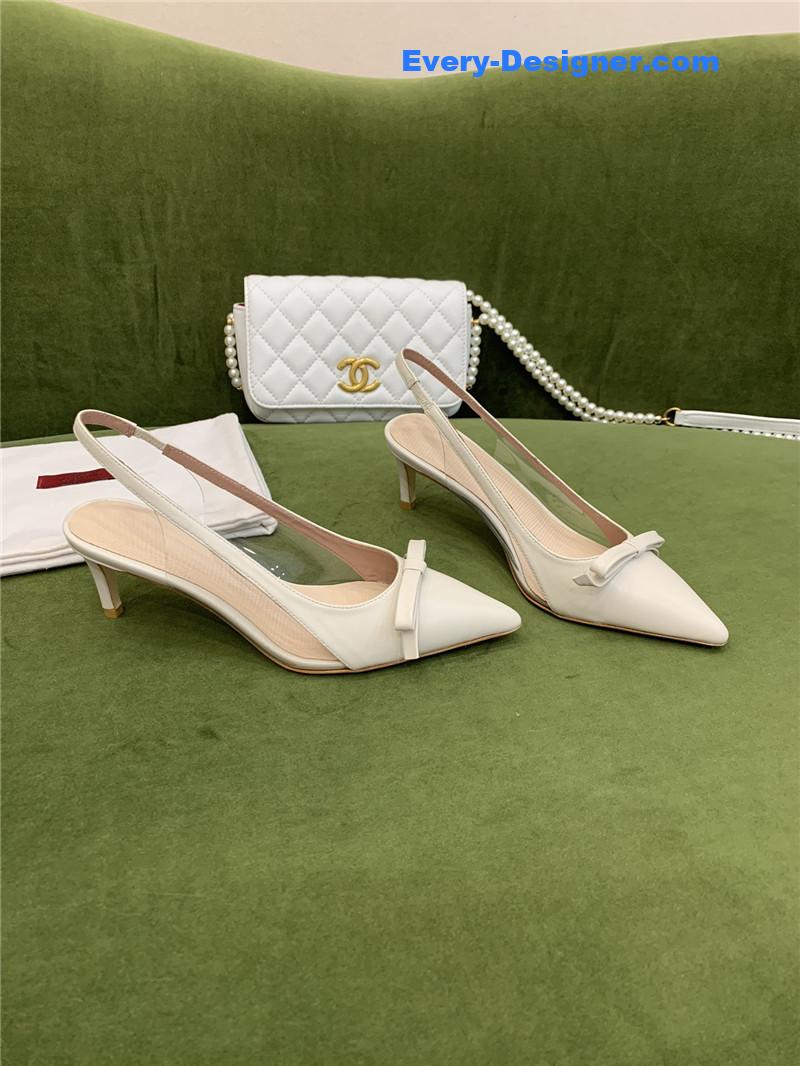 Va1e*ntin0 new lace pointed toe back empty shoes