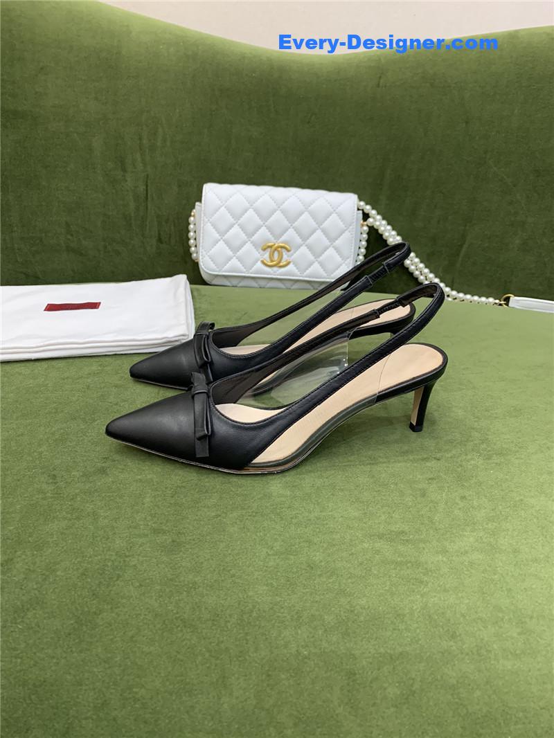 Va1e*ntin0 new lace pointed toe back empty shoes