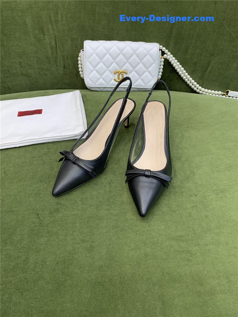 Va1e*ntin0 new lace pointed toe back empty shoes