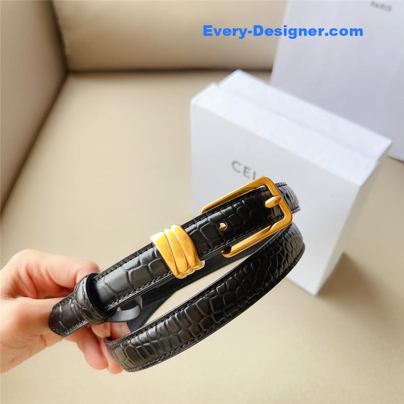 Ce1i*e triomphe medium logo print belt in calfskin