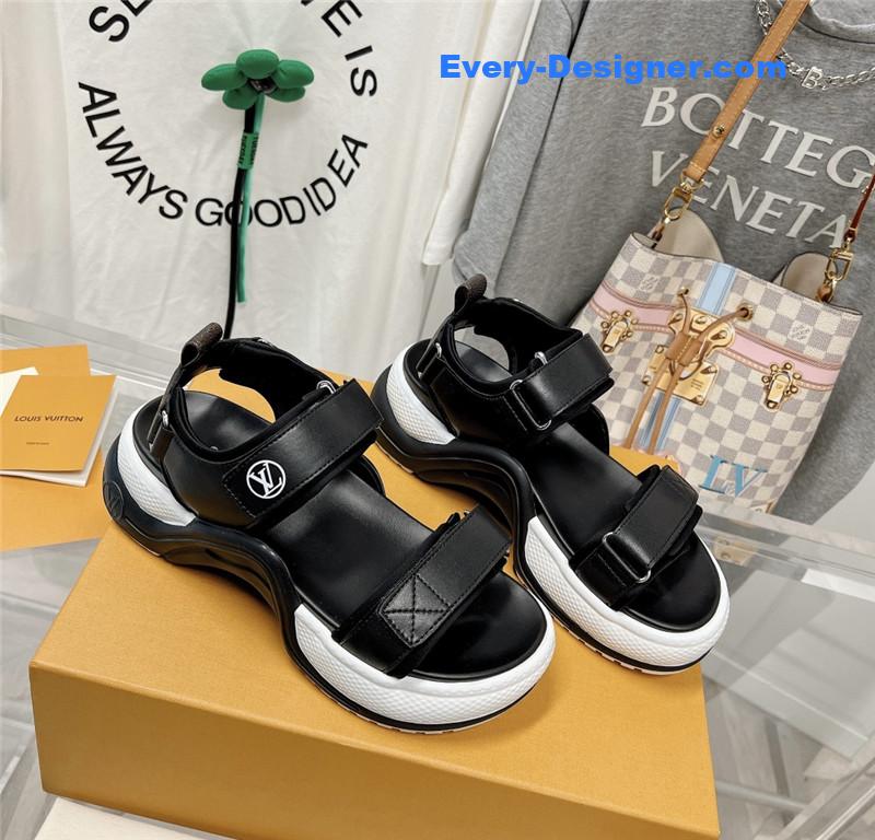 l0vis Vvtt0n lv spring summer sandals
