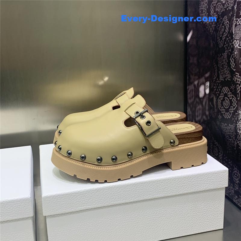 D10r women’s rivet punk style shoes