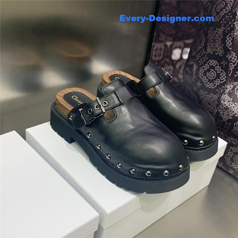 D10r women’s rivet punk style shoes