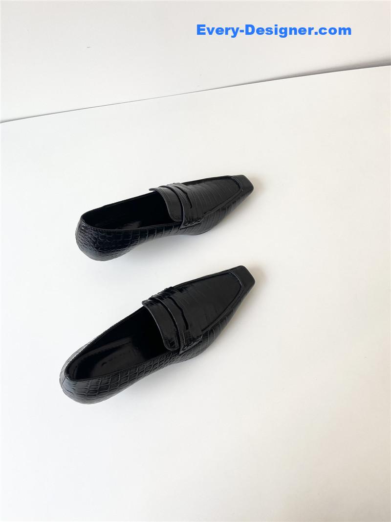 Ce1i*e vintage square toe metal heel mules