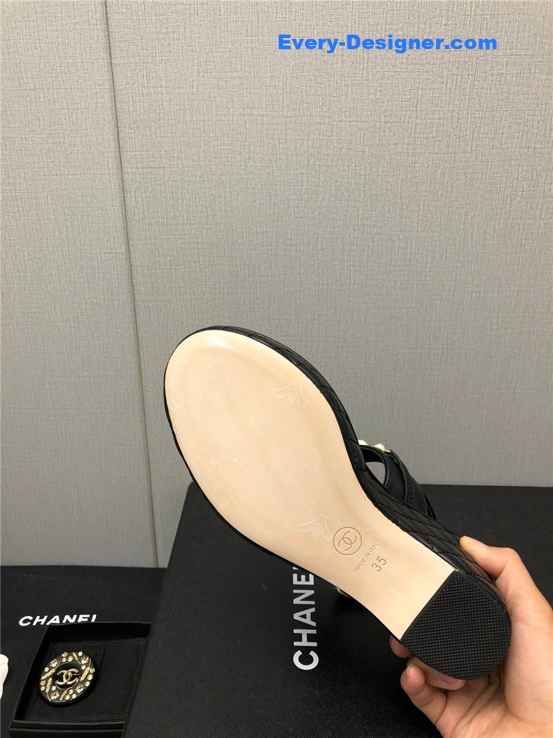 CC pearl series slippers