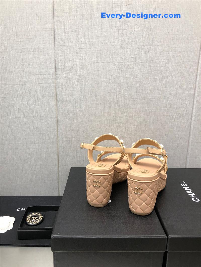 CC pearl series slippers