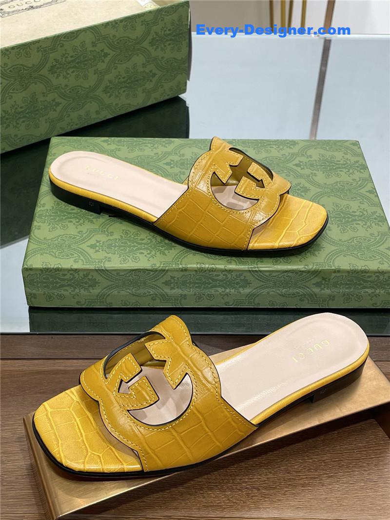 Gvc*1 logo gg cutout slippers