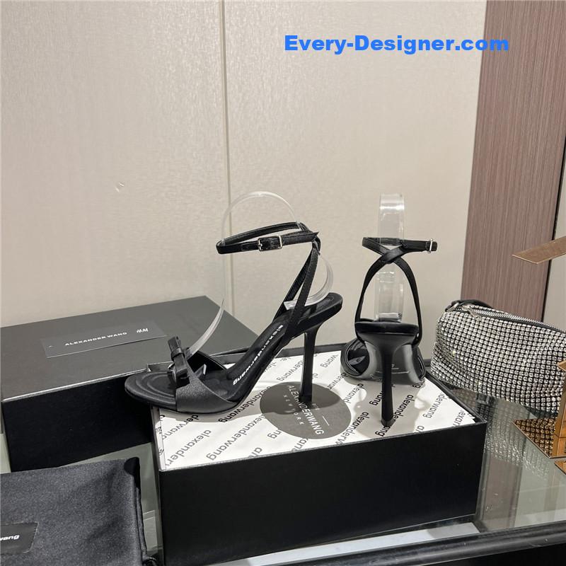 A1exa*der wang logo rhinestone pumps