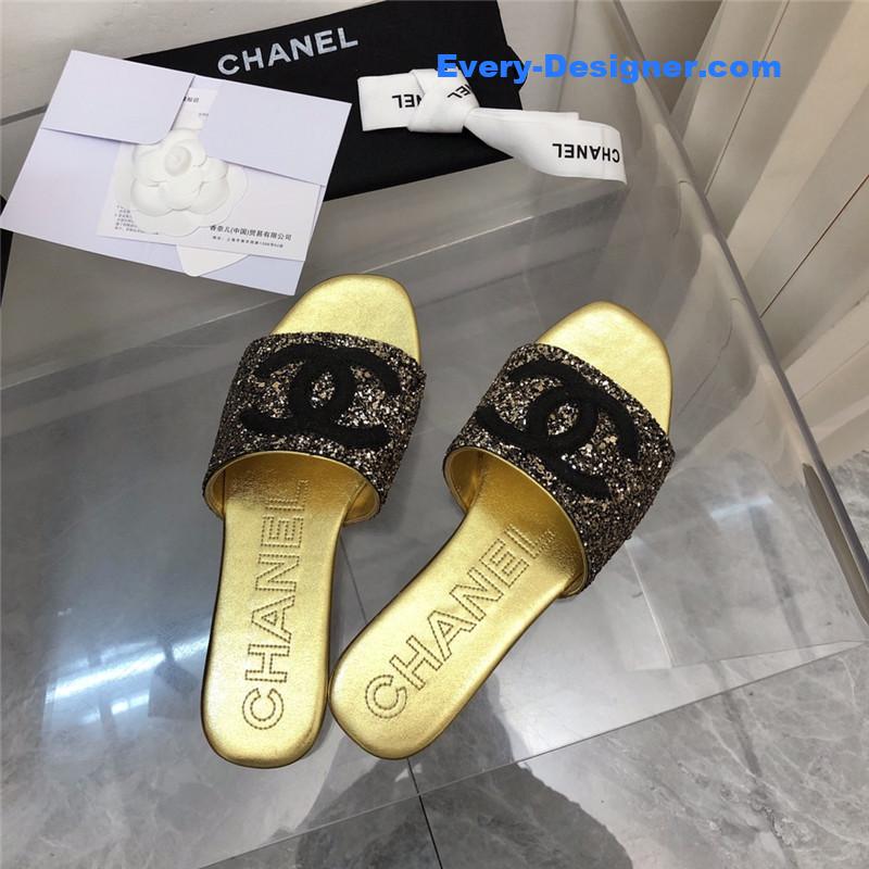 CC classic holiday style slippers