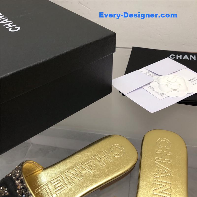 CC classic holiday style slippers