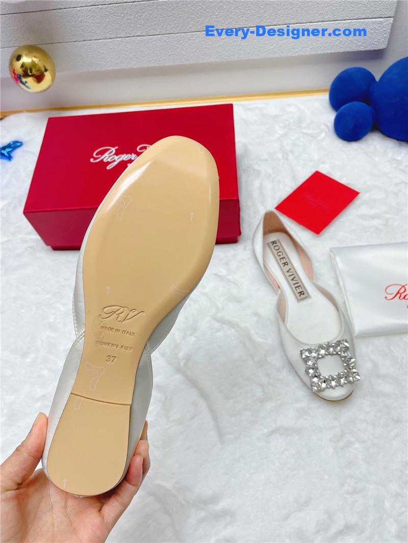 Roger vivier new rhinestone hollow ballet shoes