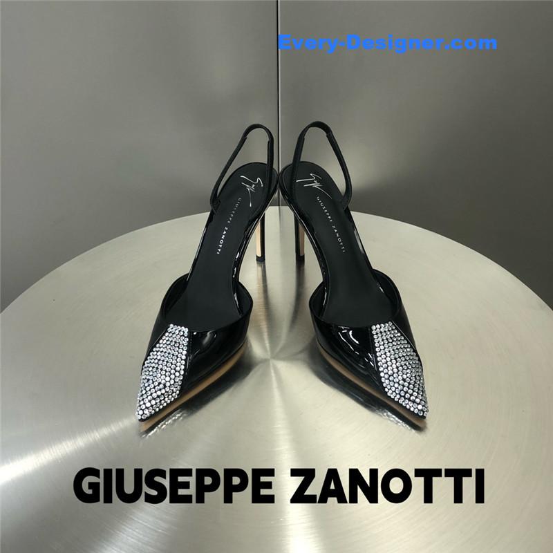 Giuseppe Zanottiaa Henriette Strass pumps
