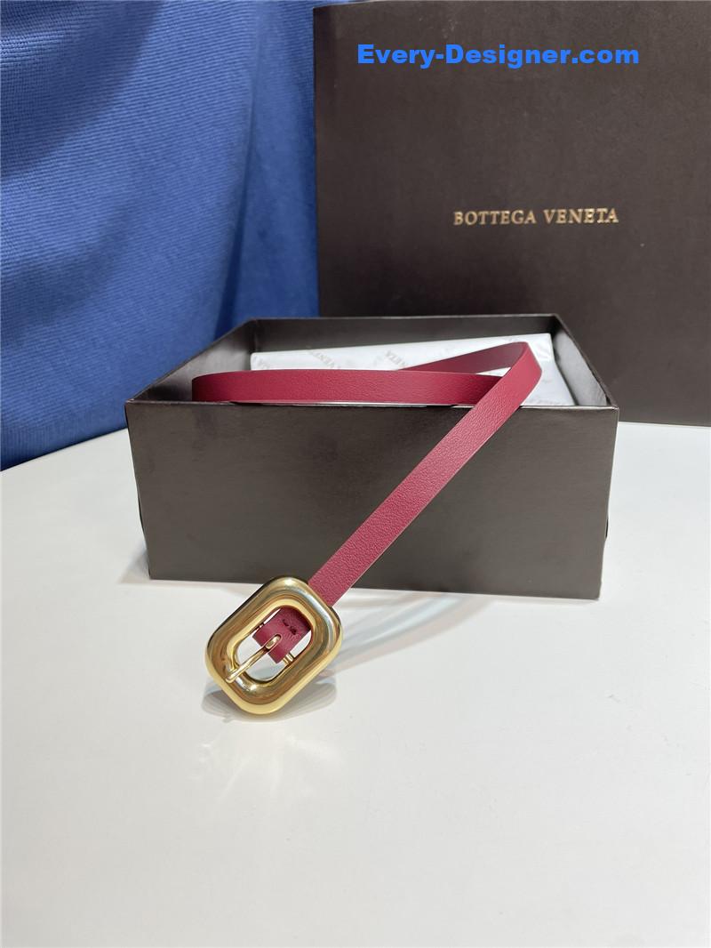 b0tt*ga Ven*ta chain link leather belt