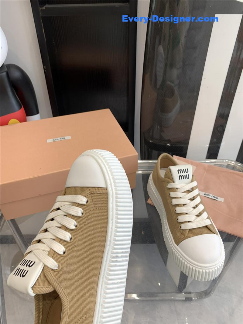 M1um1u popular biscuit white shoes