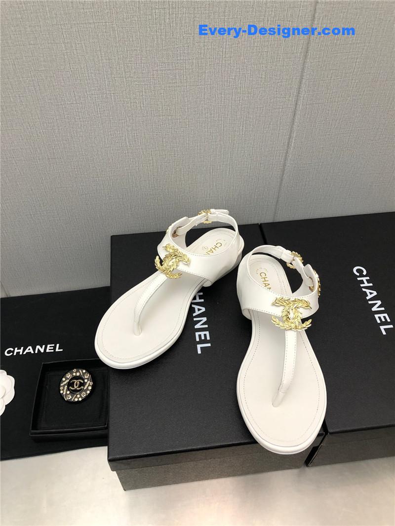 CC new C buckle sandals