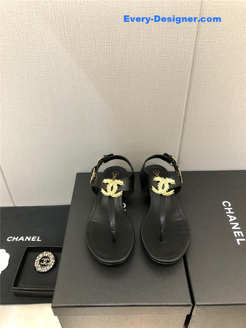 CC new C buckle sandals
