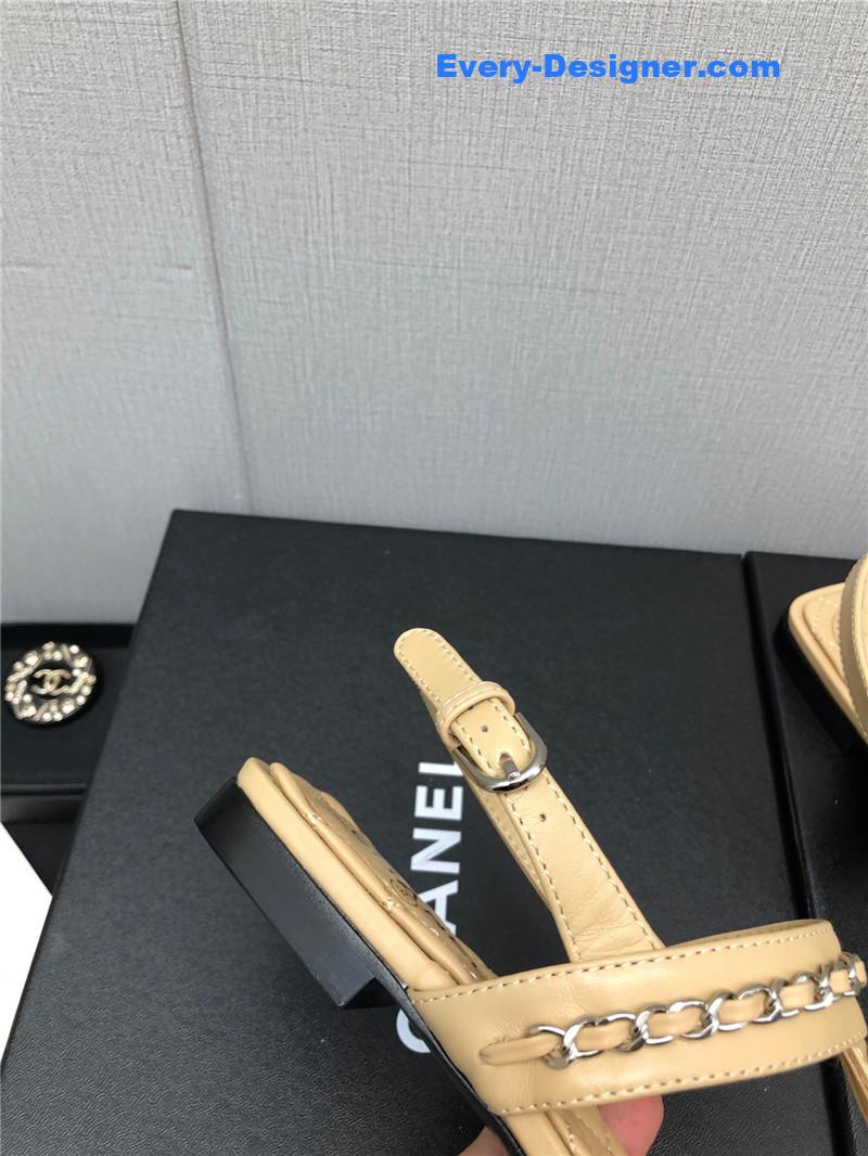 CC new C buckle chain sandals