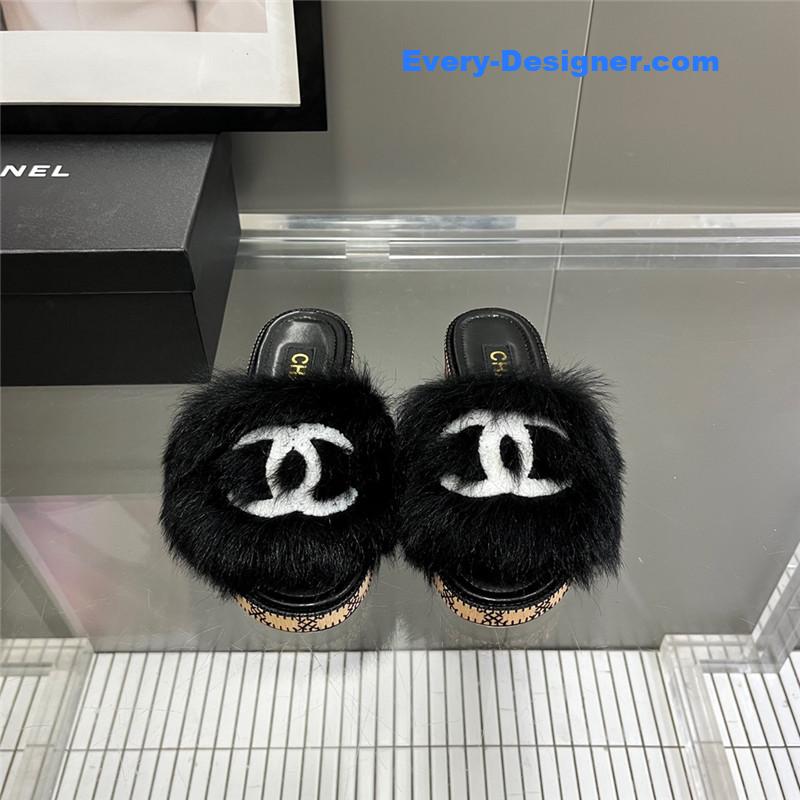 CC new wool slippers