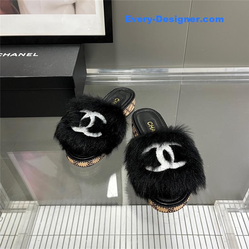 CC new wool slippers