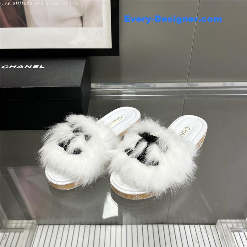 CC new wool slippers