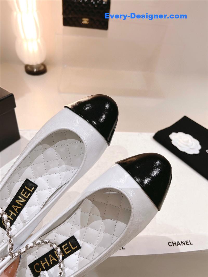 CC 23C pearl Mary Jane shoes