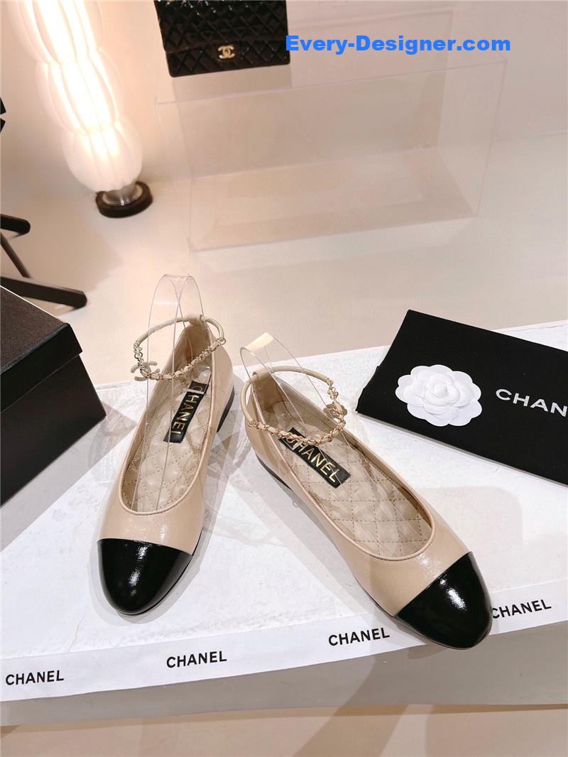 CC 23C pearl Mary Jane shoes