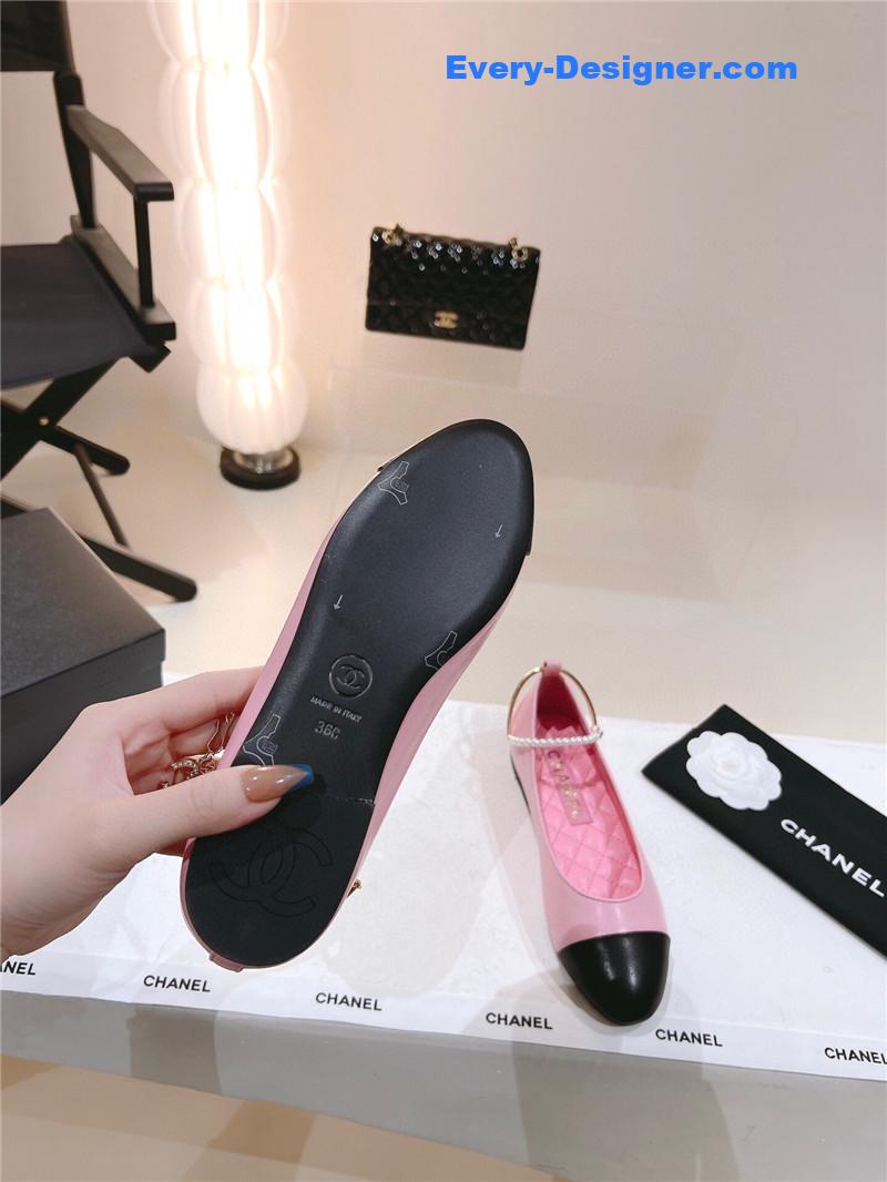 CC 23C pearl Mary Jane shoes