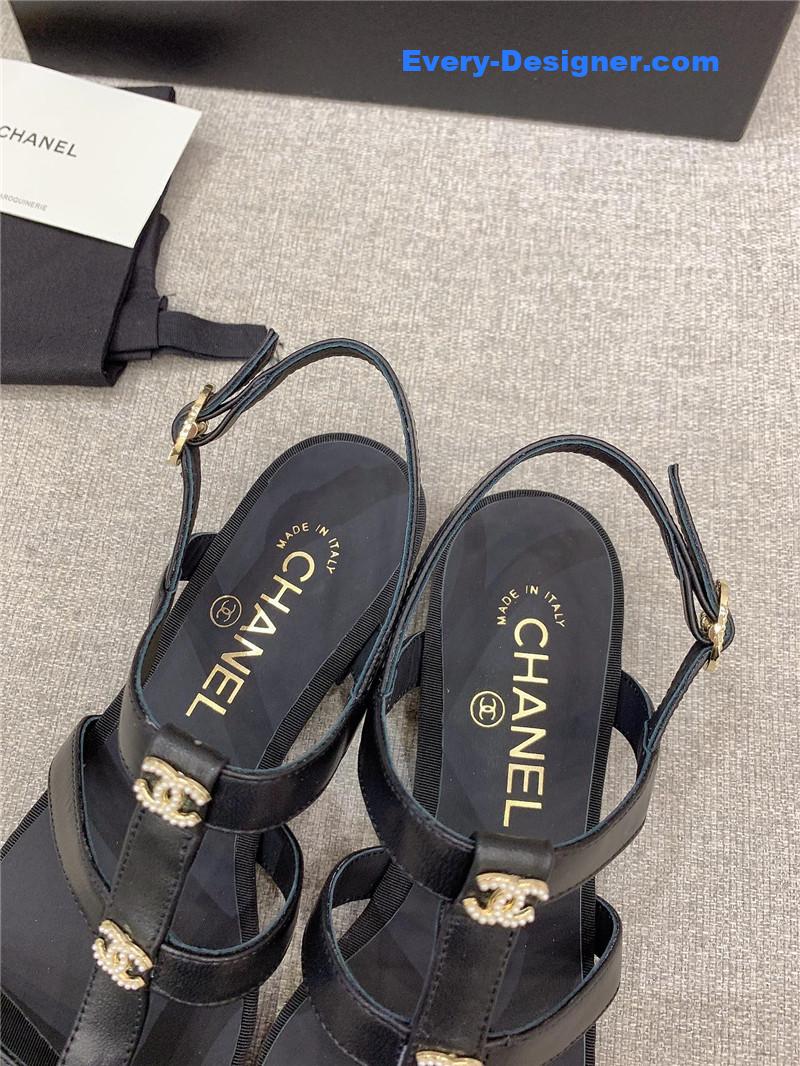 CC new flat sandals
