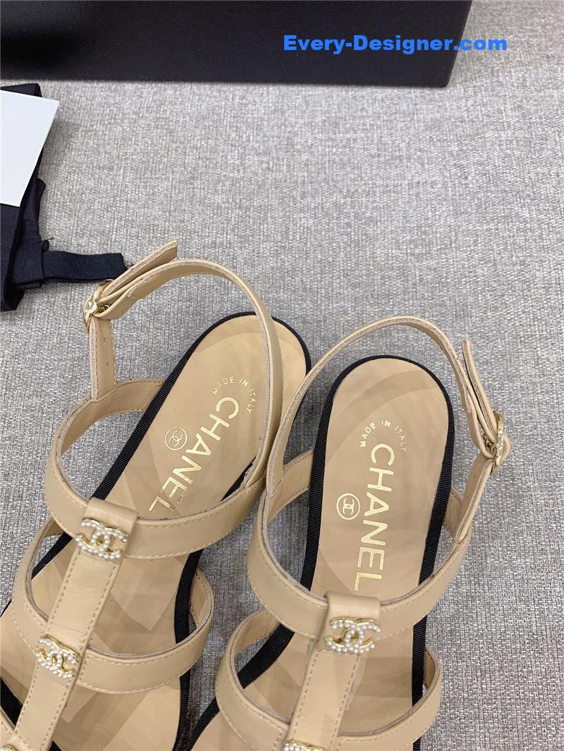 CC new flat sandals