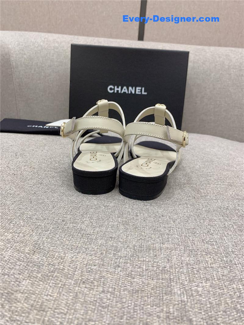 CC new flat sandals