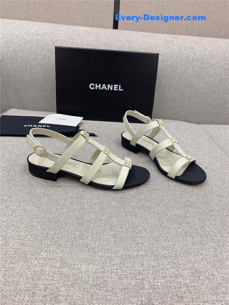 CC new flat sandals