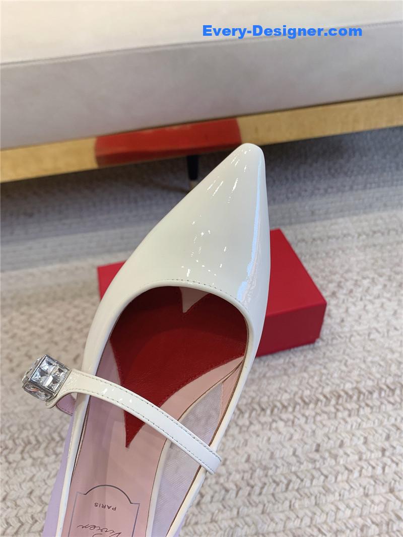 Roger vivier new pointed toe flat Mary Jane shoes