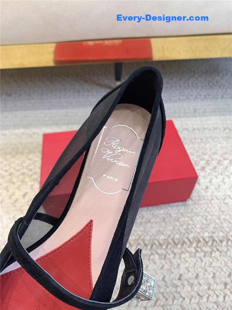 Roger vivier new pointed toe flat Mary Jane shoes