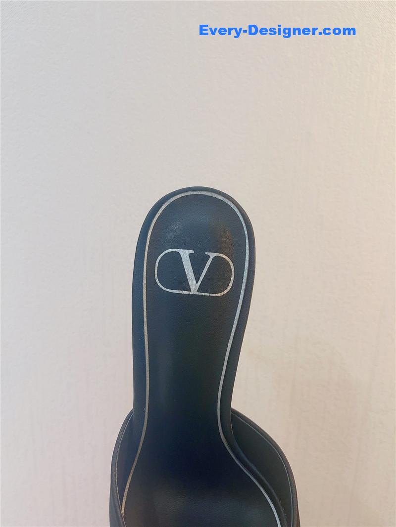 Va1e*ntin0 spring summer all-match high-heeled slippers