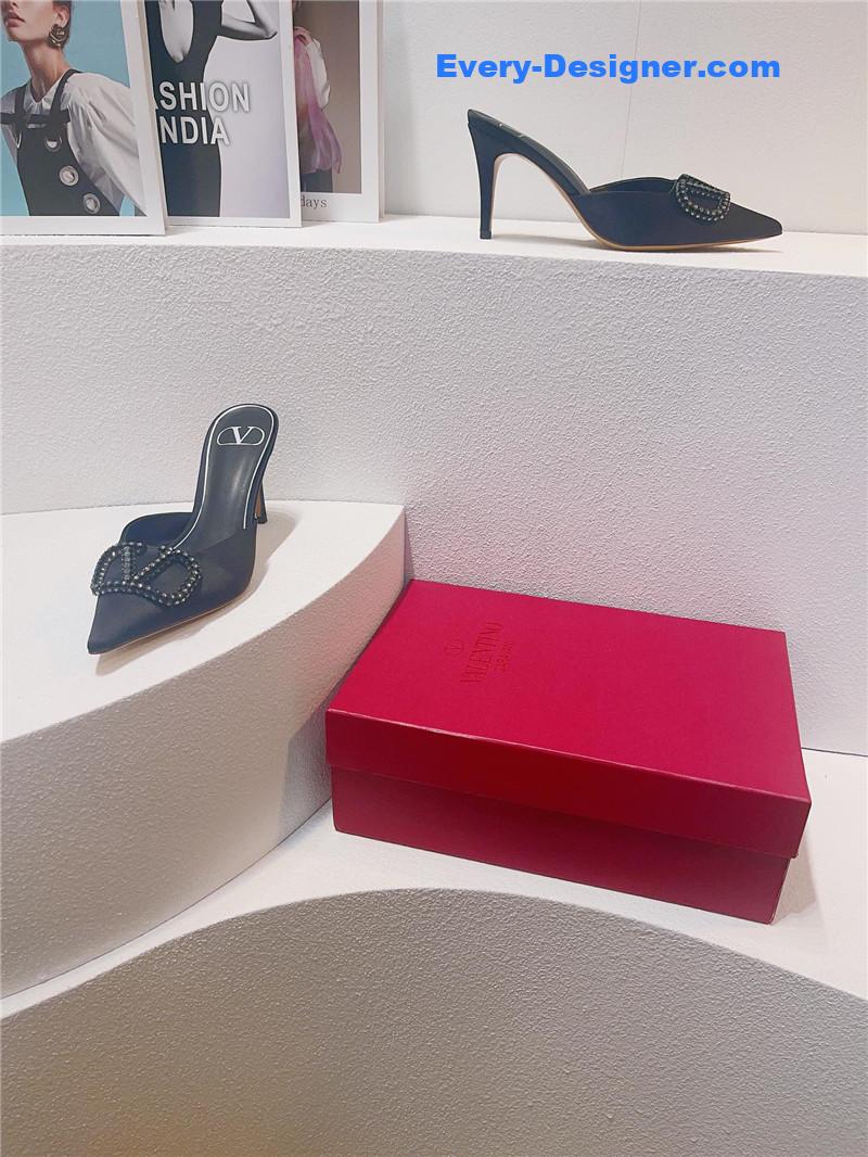 Va1e*ntin0 spring summer all-match high-heeled slippers