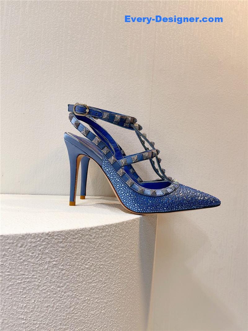 Va1e*ntin0 spring summer versatile sandals