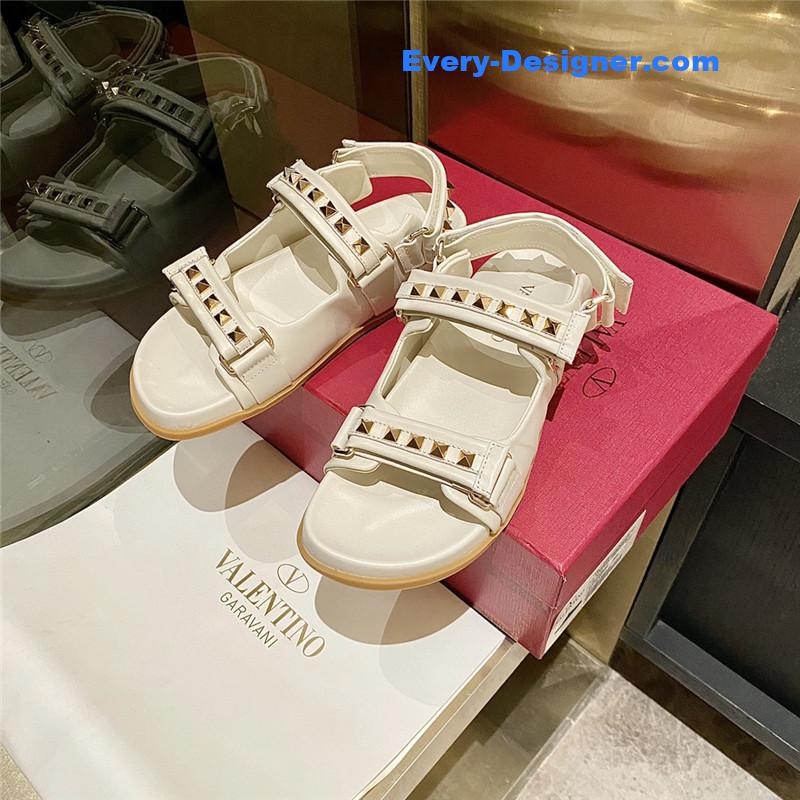 Va1e*ntin0 beach stud sandals in leather with velcro