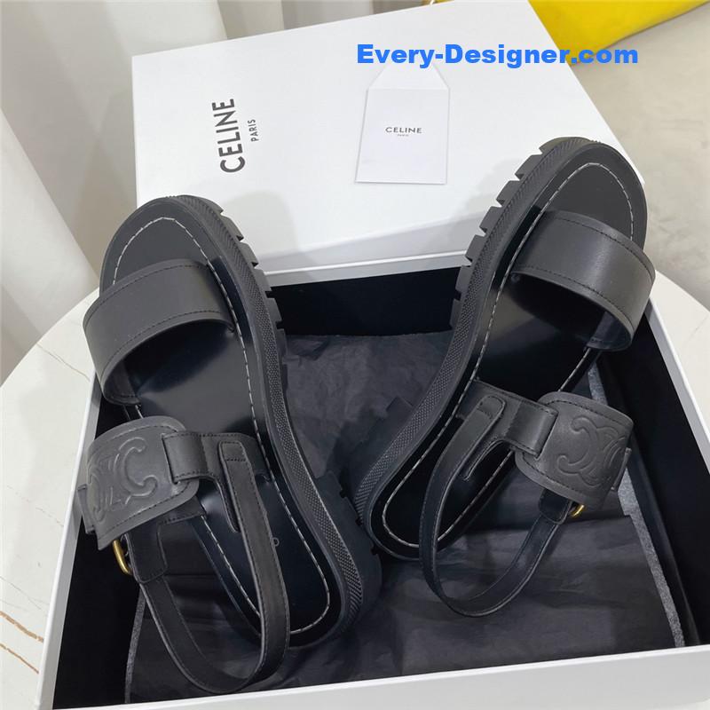 Ce1i*e clea triomphe black leather sandal