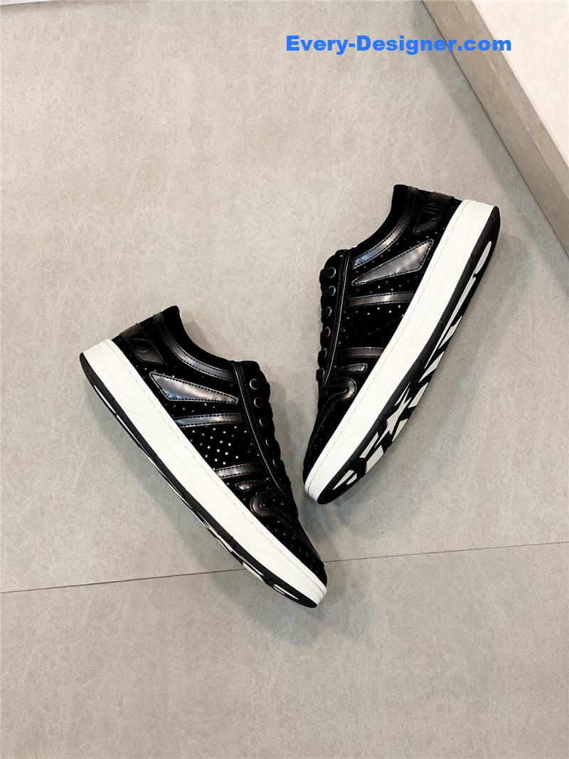 J1m*y Ch00 signature sneakers