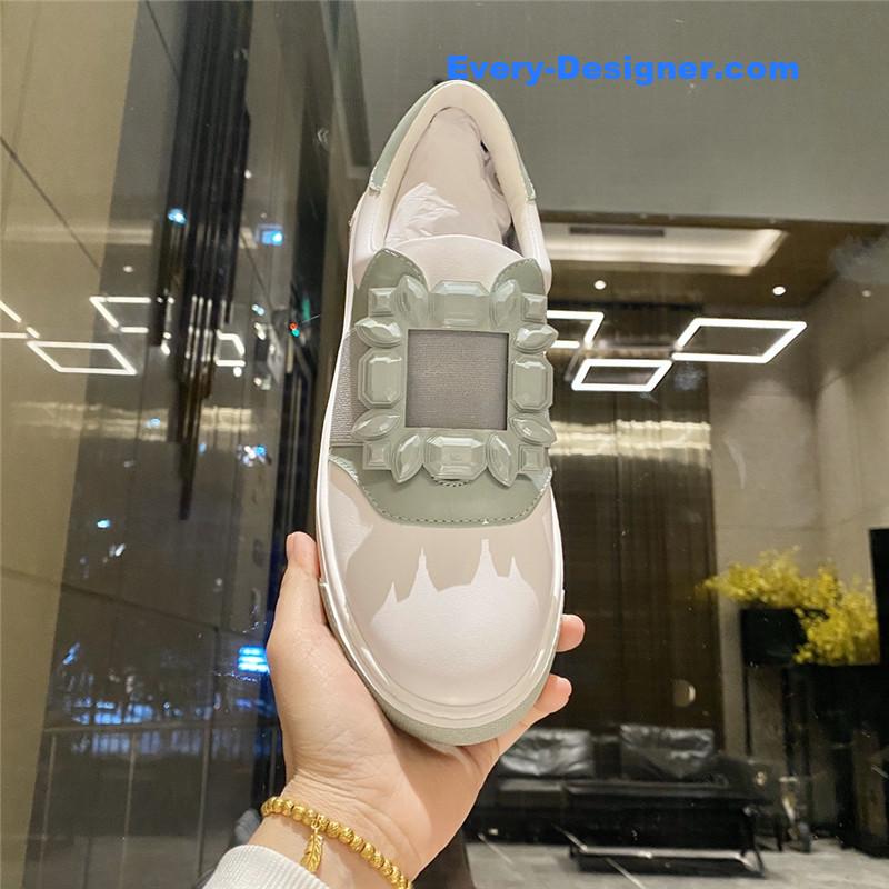 roger vivier full leather D1am0nd buckle tassel loafers