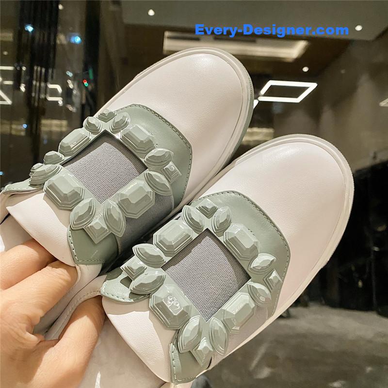 roger vivier full leather D1am0nd buckle tassel loafers