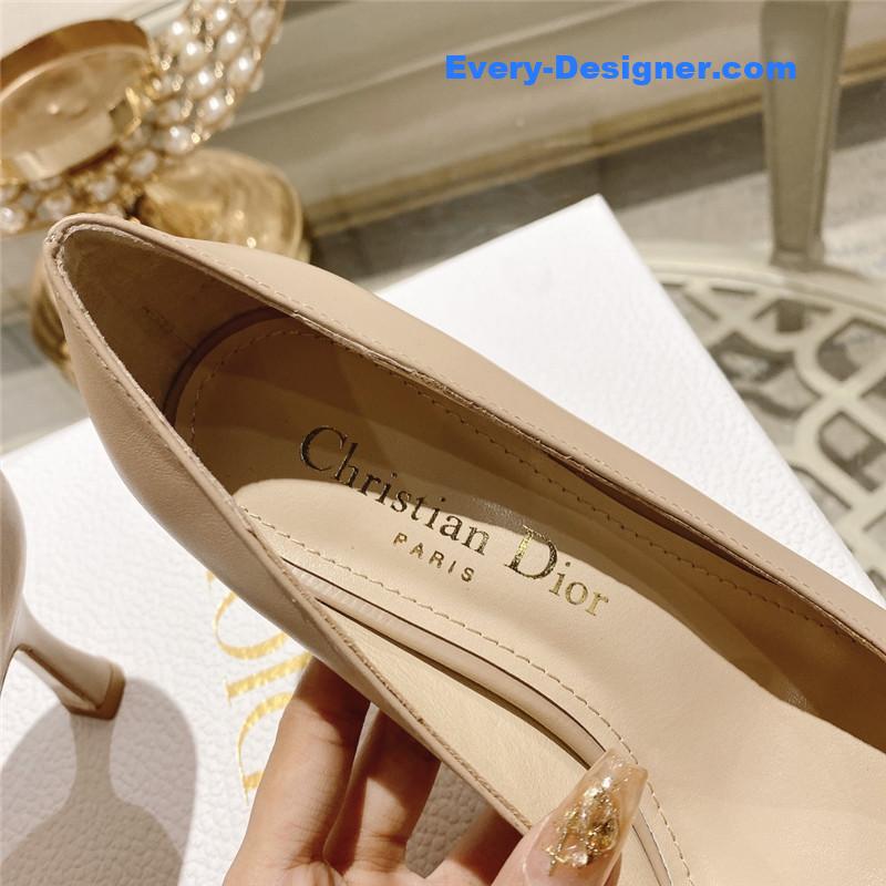 D10r spring and summer classic retro high heel shoes