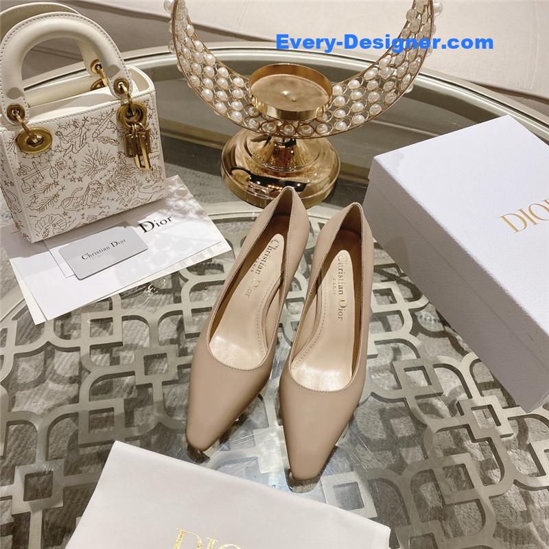 D10r spring and summer classic retro high heel shoes