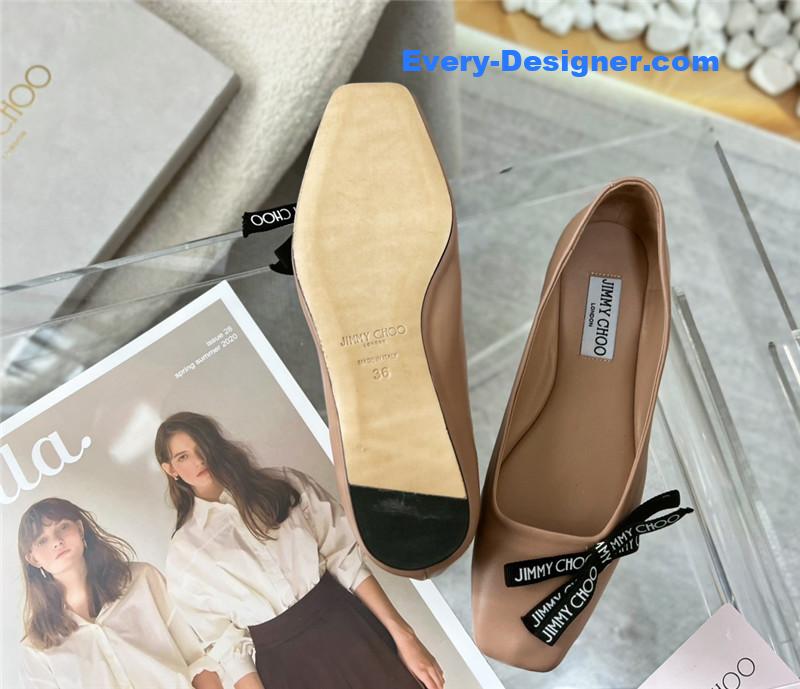 J1m*y Ch00’s new letters bowls of bowls