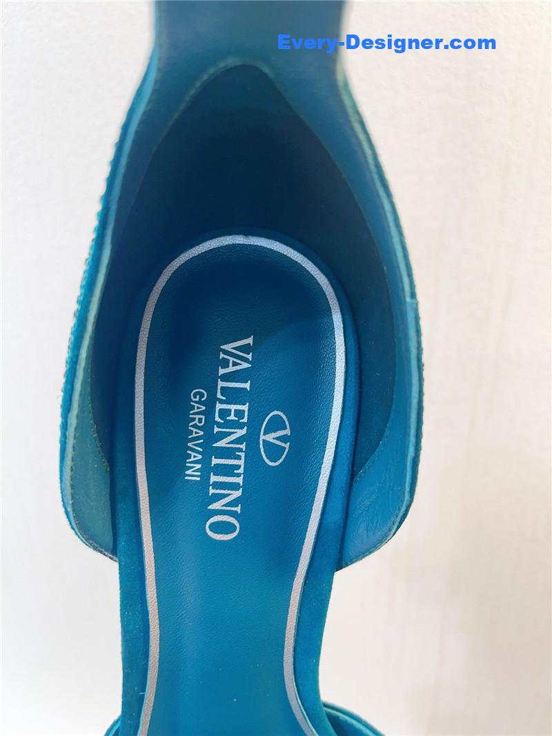 Va1e*ntin0 spring summer versatile sandals