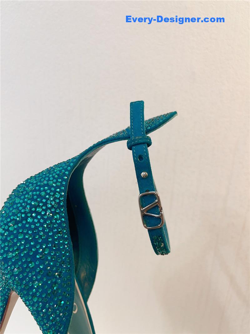 Va1e*ntin0 spring summer versatile sandals