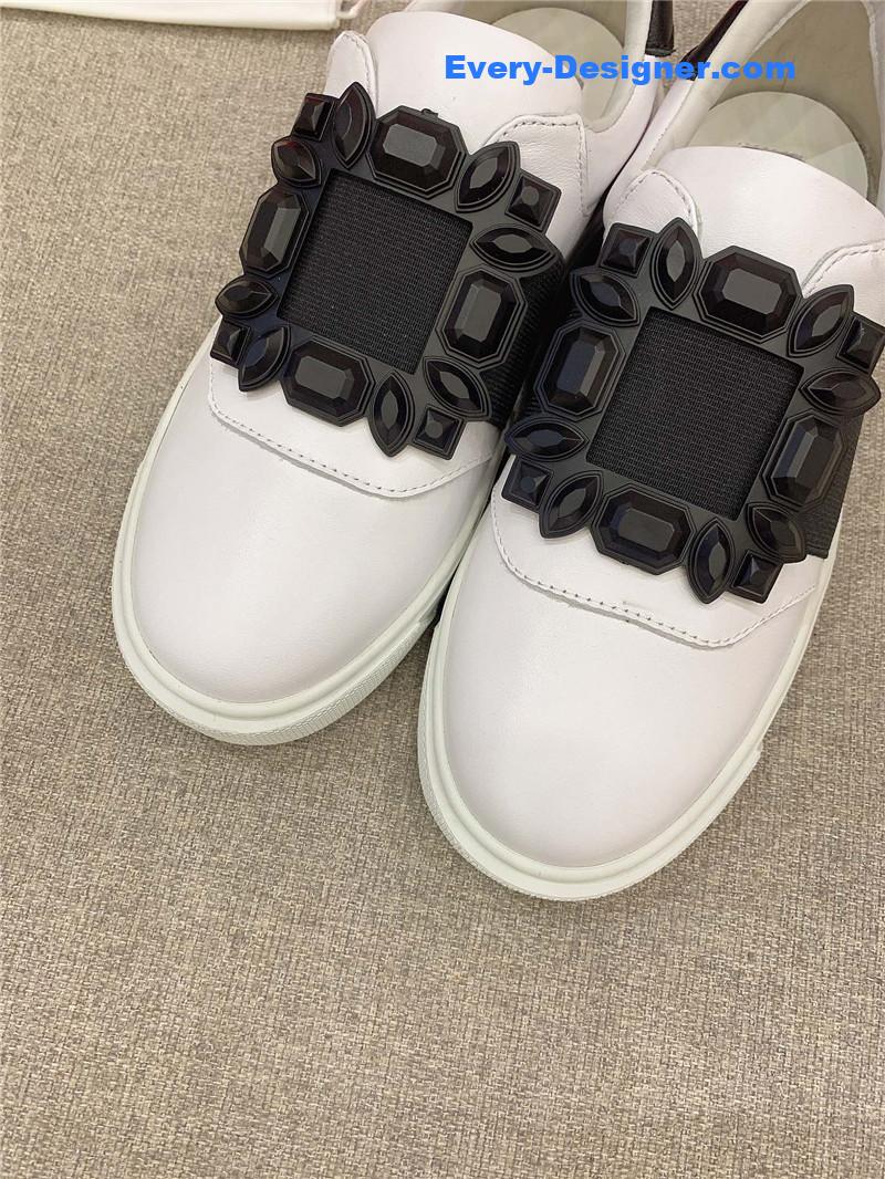 roger vivier new D1am0nd buckle casual shoes